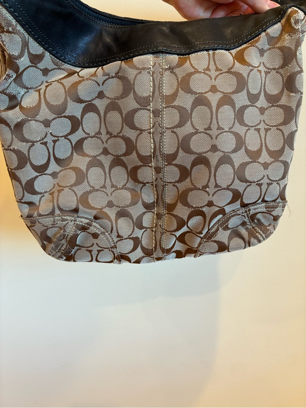 Vintage Coach Bleecker Signature Canvas Hobo/Shoulder Bag khaki w/black leather